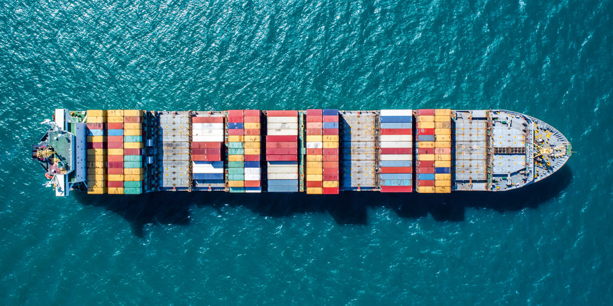 Containerschiffe könnten ein Einsatzgebiet für SOFC-Brennstoffzellen im Multifuel-Betrieb werden.