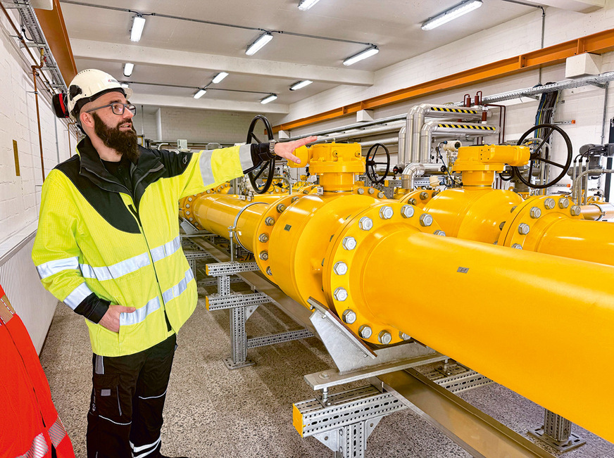 Blick in eine Gasdruckregelstation zur Dekomprimierung des Wasserstoffs.&nbsp;