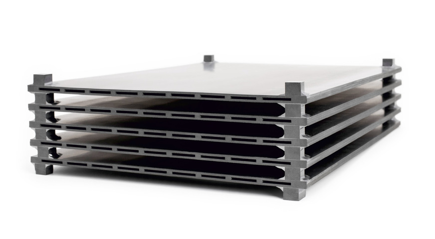 Wärme leiten: Keramische Wärmetauscher sind nicht nur sehr temperaturbeständig, sondern haben auch hohe Wärmeleitfähigkeiten von bis zu 180 W/mK. In Wasserstoffanwendungen prädestiniert sie diese Kombination für thermisches Management.&nbsp;