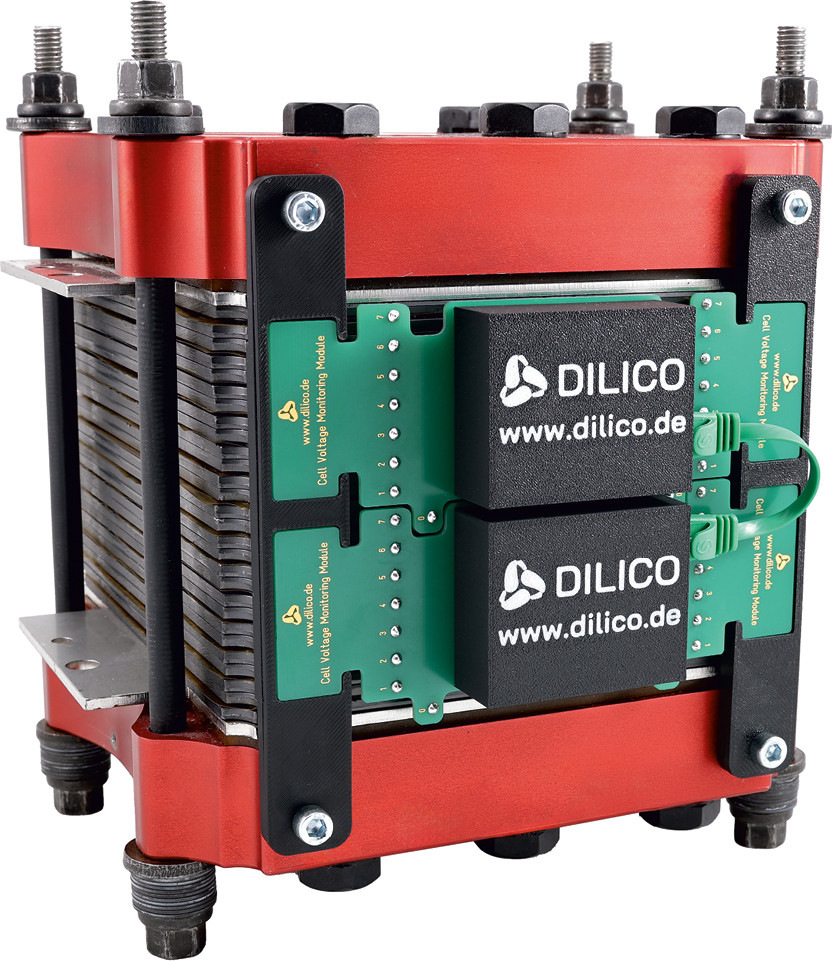 Das Cell Voltage Pickup von Dilico wandelt die Messungen direkt am Stack in digitale Daten um.