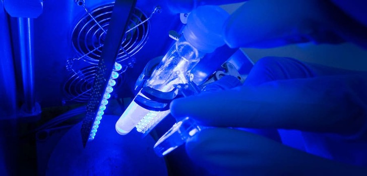 8-photoreaktor_Uni-Ulm_Heiko-Grandel-klein