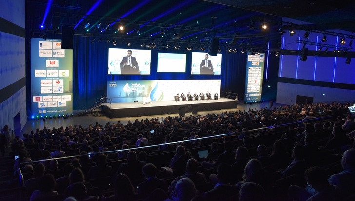 Großes Forum beim Summit und …