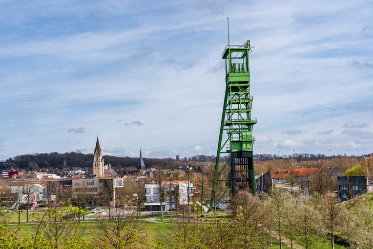 Historischer Förderturm aus dem Kohlebergbau in Castrop-Rauxel. 
