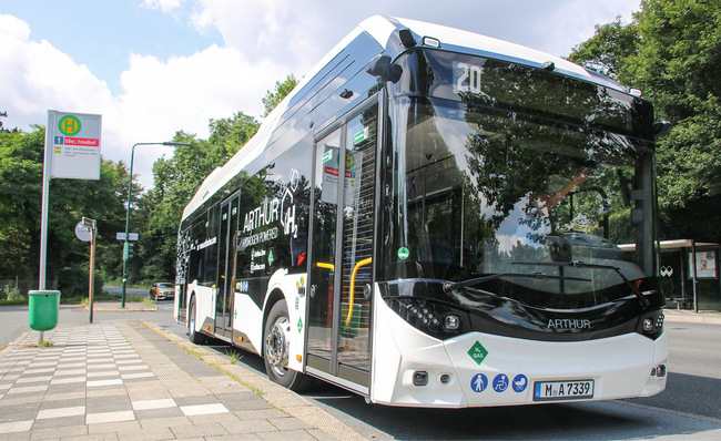 Der Arthur H2 Bus 12 M ist mit einem durchschnittlichen Verbrauch von rund 6 kg/100 km ein sparsamer Vertreter seiner Zunft.