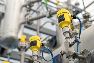 Drucksensoren mit keramischen Messzellen werden in allen Hauptleitungen eingesetzt. Sie überwachen Wasserstoff, Sauerstoff, Elektrolyt, deionisiertes Wasser und Kühlkreisläufe.