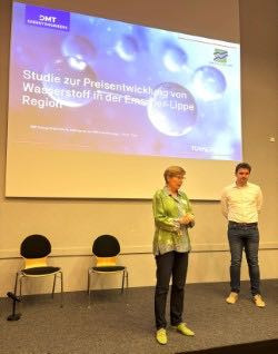 Babette Nieder, Geschäftsführerin von WiN Emscher-Lippe und MarcLuckhaus, Projektmanager H2EL Wasserstoffkoordination bei WiN Emscher-Lippe