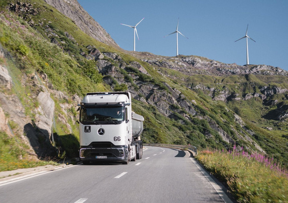 Fünf Prototypen sind mehr als 225.000 Kilometer bei Kunden gefahren.