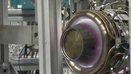 Die kompressorlose Gasturbine des KIT-Teams brennt fast eine Minute länger als die der NASA.