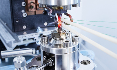 Experimentelle Untersuchung der Ermüdungslebensdauer an Hohlproben bei Temperaturen bis 1000 °C und einem Wasserstoffinnendruck bis 250 bar.